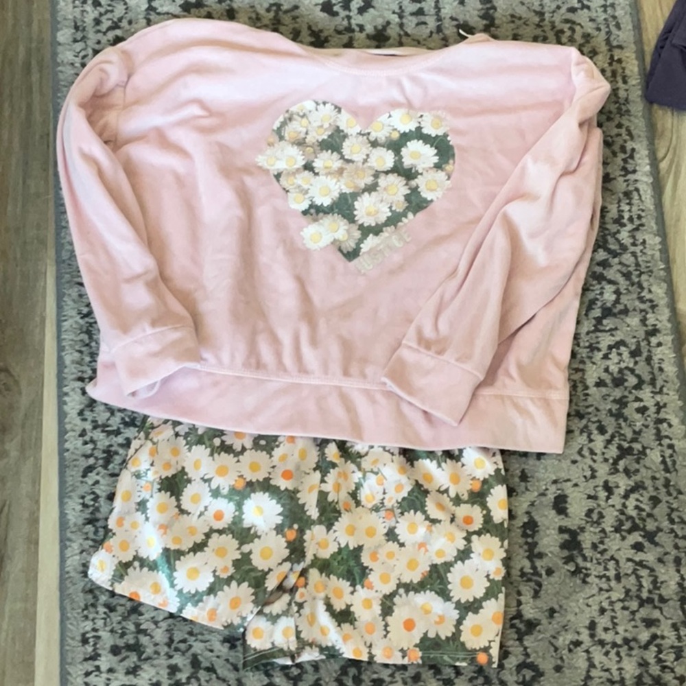 Justice PJ set